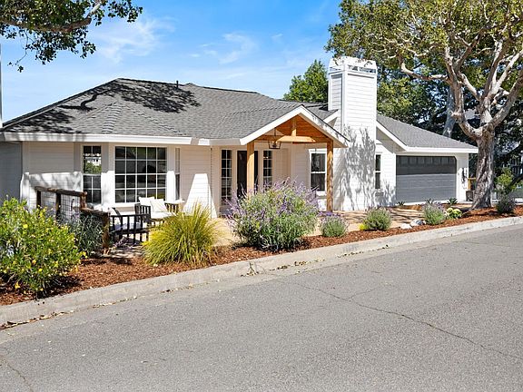 3rd image of 1218 Highland Drive
