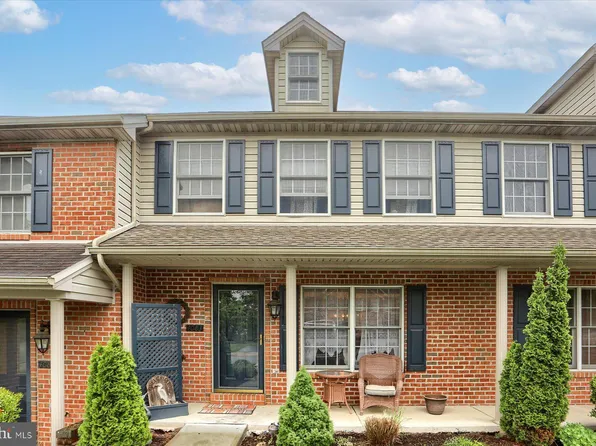 4083 Caissons Ct, Enola, PA 17025