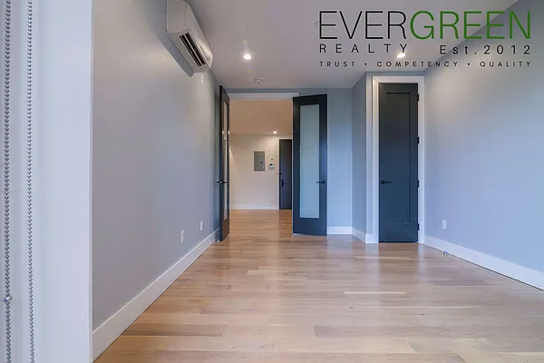 Rented by Evergreen Apartments BK | media 13