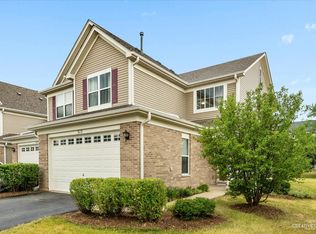 515 Majestic Ln, Oswego, IL 60543