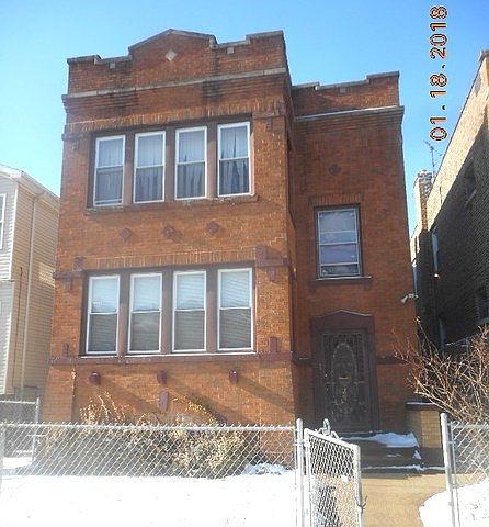 1st image of 820 N Kedvale Ave