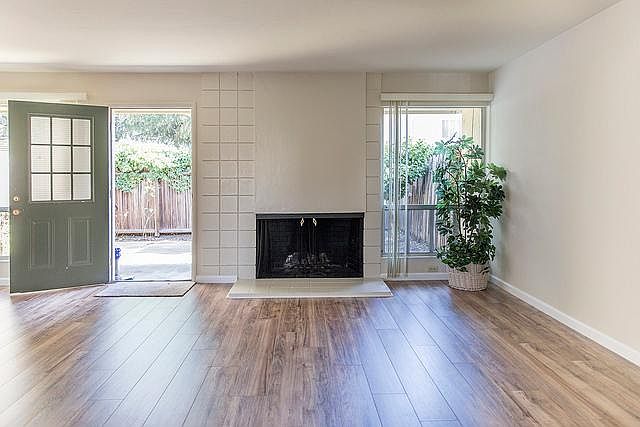 2nd image of 412 Whitehall Rd