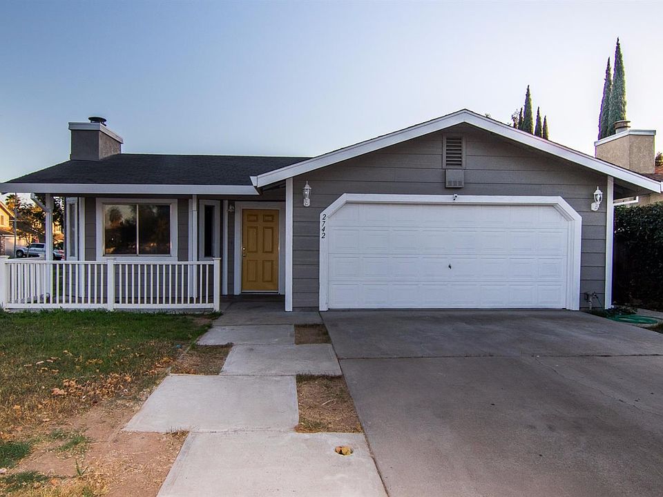 1st image of 2742 Turpin Ave