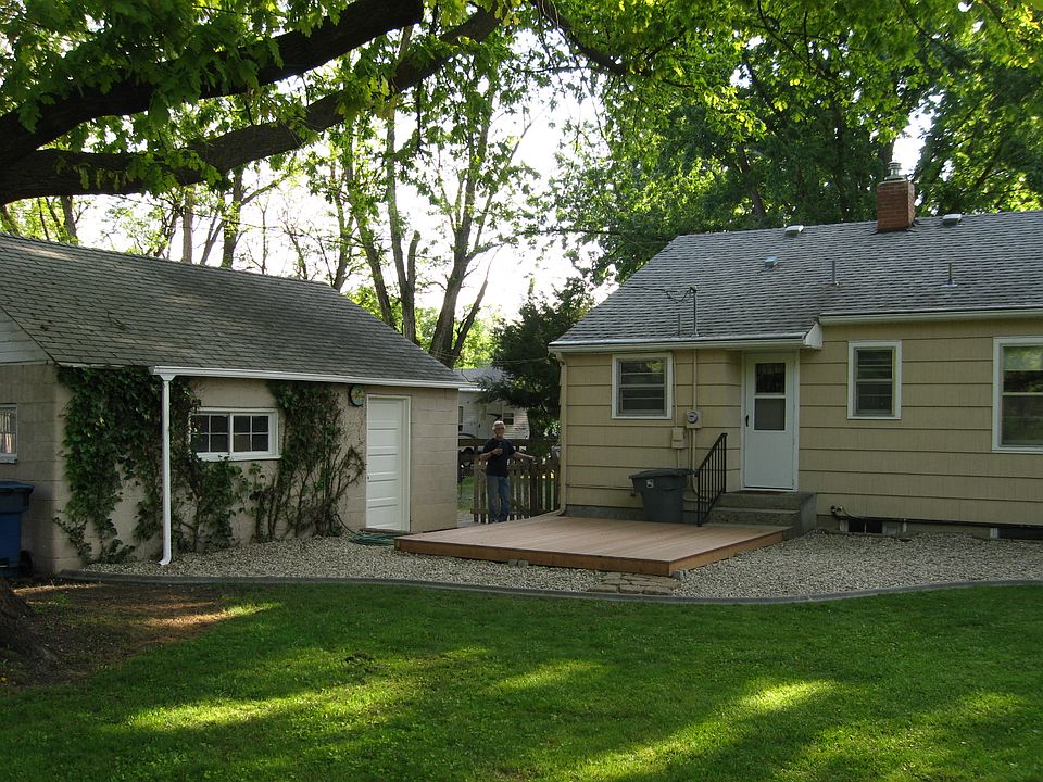 2nd image of 3610 N Tamarack Dr