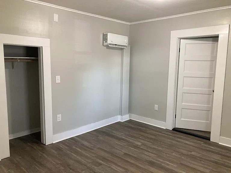 323 D St — Photo 29