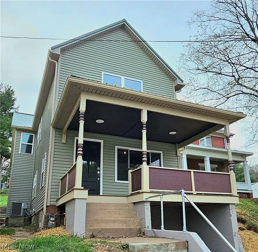 111 Vine St photo 1