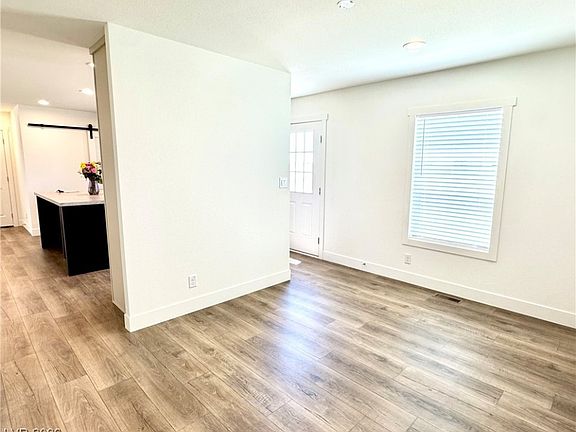 4th image of 2791 Rio Rancho Dr