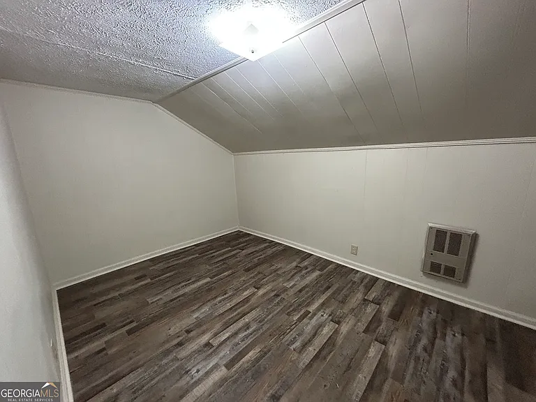 2455 Pegasus Pkwy #A — Photo 9