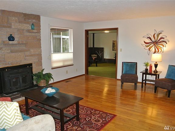 4th image of 4515 Montclair Dr SE