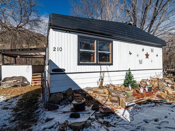 5033 County Road 335 Trailer 210, New Castle, CO 81647