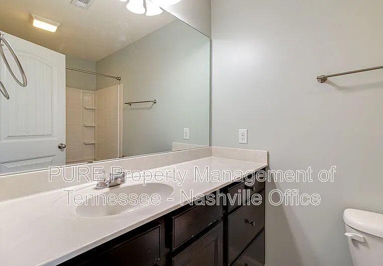 1251 Riverbrook Dr — Photo 15