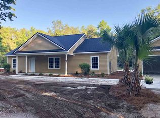 122 Bluebird Ln, Crawfordville, FL 32327