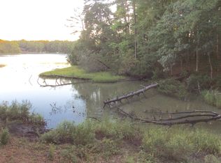 1424 Back Cove Rd, Virginia Beach, VA 23454