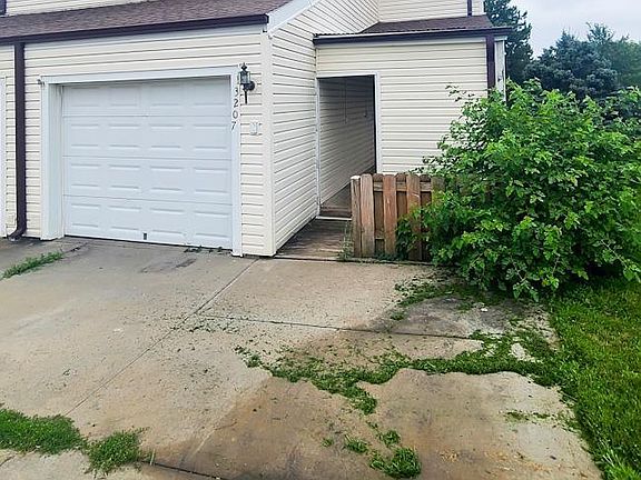 2nd image of 13207 Glenn St