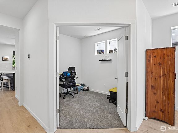 5th image of 17507 NW 7th Avenue