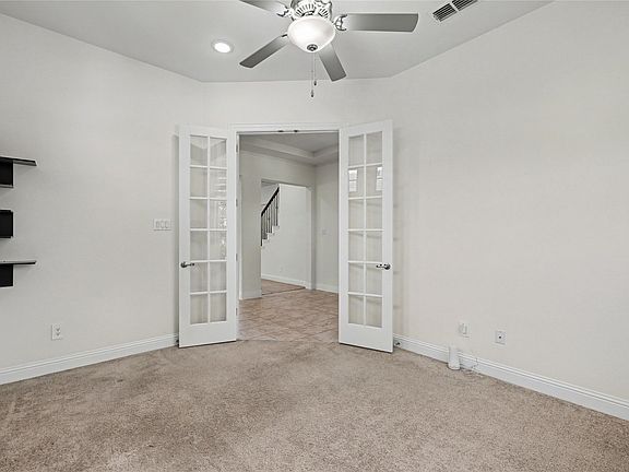 4th image of 561 Letara Ranch Rd
