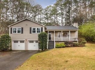 961 Hickory View Ct NW, Marietta, GA 30064