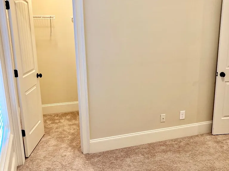 8758 Crenshaw Dr — Photo 30