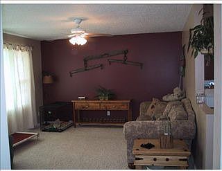 4th image of 214 Pueblo Dr