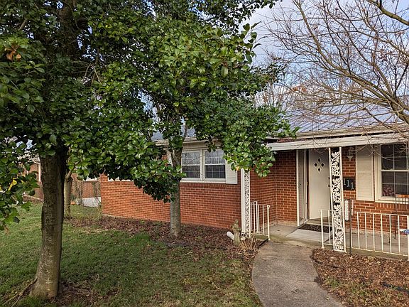 2nd image of 111 N Porter Dr