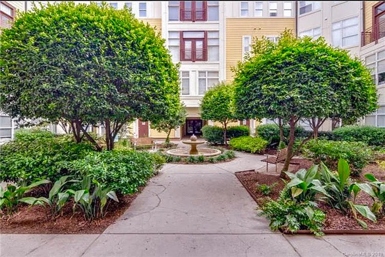 2125 Southend Dr #313 — Photo 26