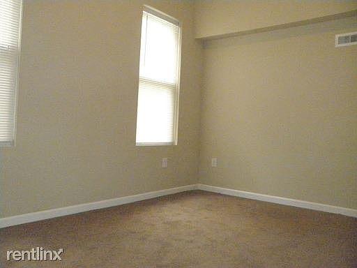 Bedroom_3_medium.jpg