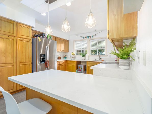 95-1527 Ainamakua Dr APT 52