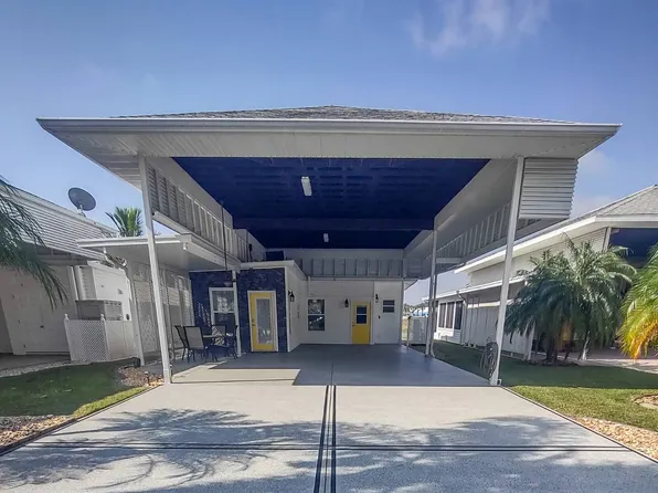 840 Plantation Dr, Titusville, FL 32780