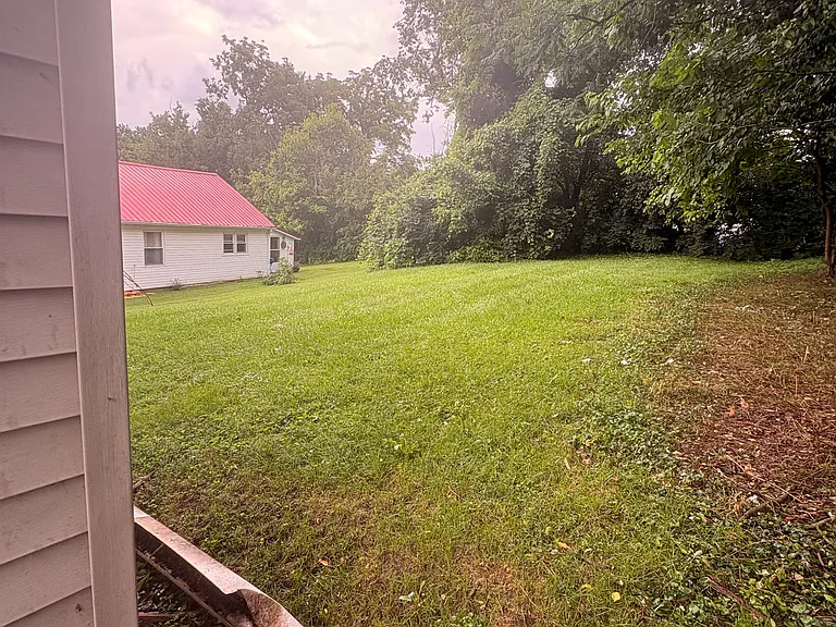 117 E Kentucky Ave — Photo 10