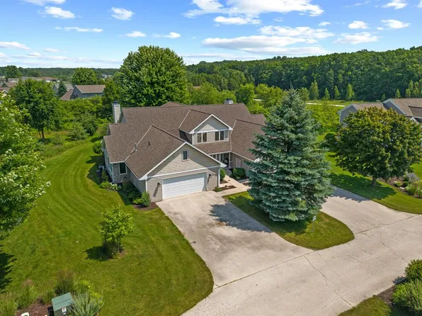 4578 Winged Foot Ct #104, Egg Harbor, WI 54209