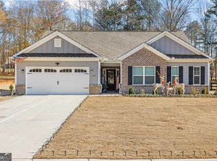 196 Lokeys Cir, Bethlehem, GA 30620