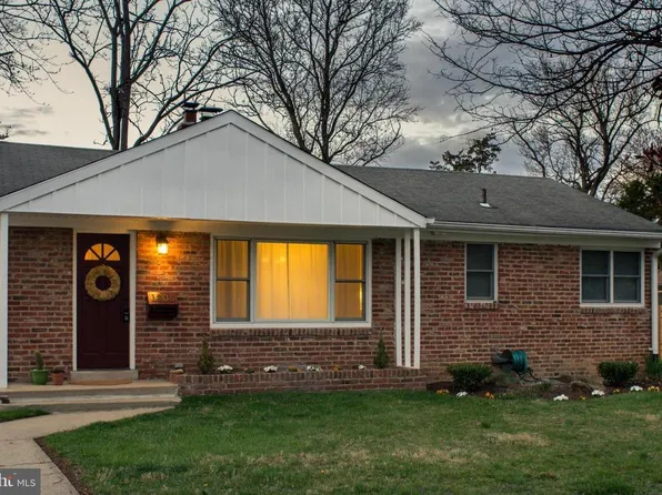 1808 Jamestown Rd, Alexandria, VA 22308