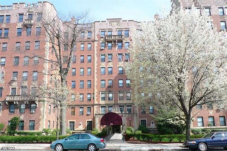 1st image of 363-377 Mount Prospect Ave