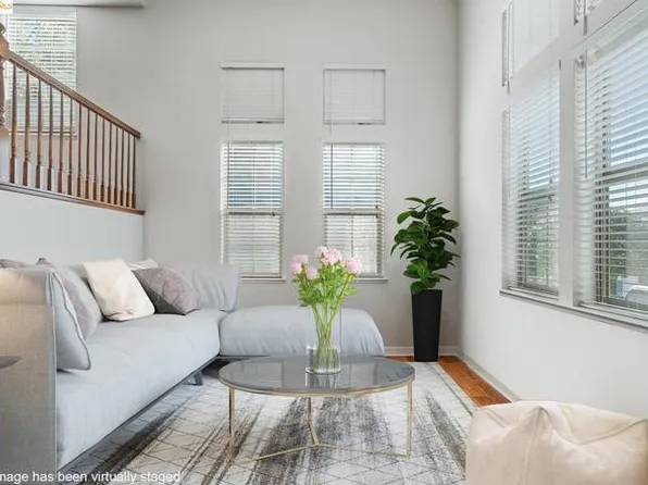 6138 Old Quarry Loop, Oakland, CA 94605