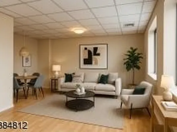 75 Liberty Avenue image 6 of 21