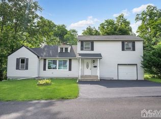 12 Grand Ave, Newton, NJ 07860