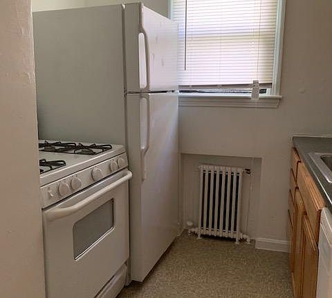 2nd image of 1230 N Quinn St #332