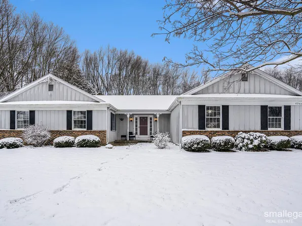 6242 Eagle Ridge Dr, Kalamazoo, MI 49004