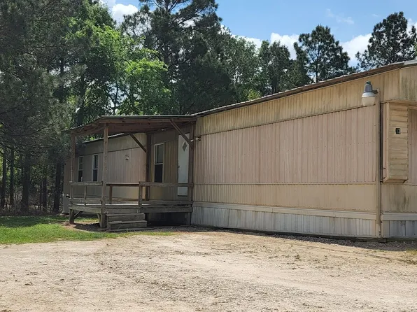 Breeze Pointe MHP, 371 Mount Carmel Rd Lot 13, Lufkin, TX 75904