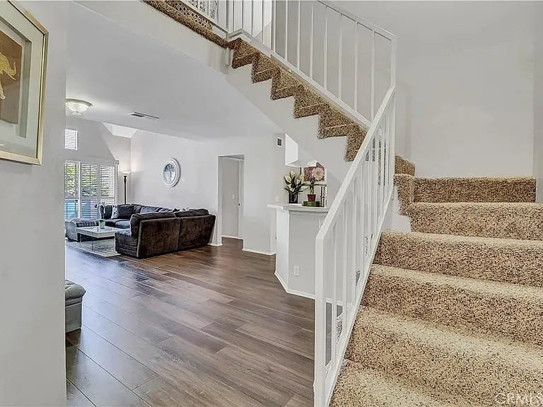1200 Gaviota Ave #305 — Photo 4