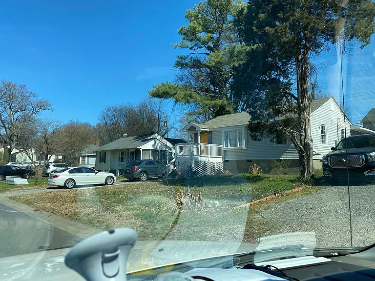 1900 Double Oaks Rd — Photo 14