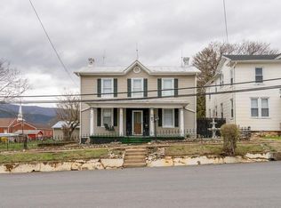 309 Virginia Ave, Shenandoah, VA