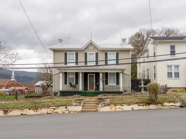309 Virginia Ave, Shenandoah, VA 22849