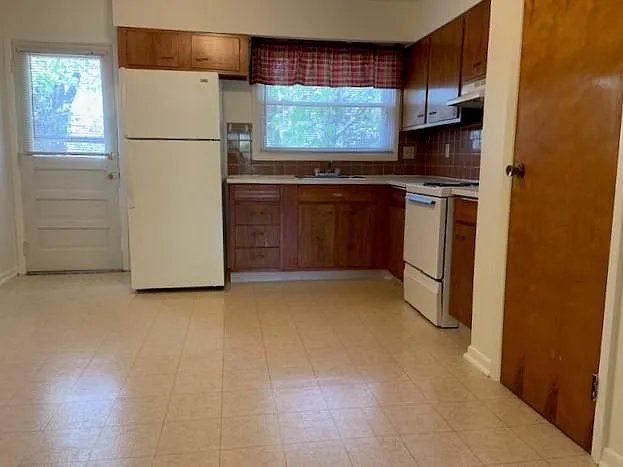 1832 Brenton Rd #3A — Photo 10
