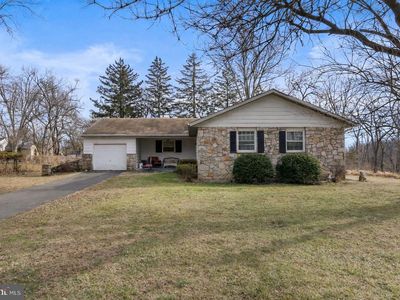 37 N 2nd Street Pike, Churchville, PA, 18966