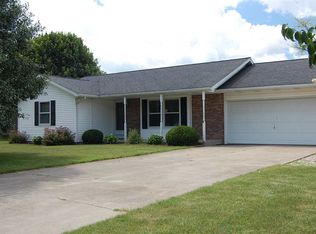 17602 Steppelands Ln, Goshen, IN 46526