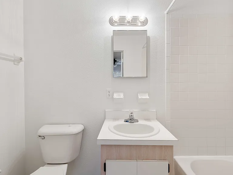38070 Daughtery Rd — Photo 11