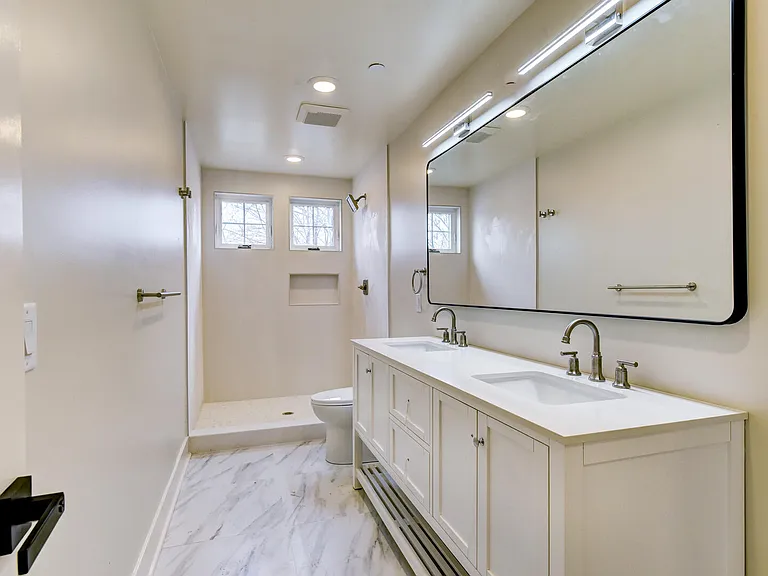 48 Walnut St #1 — Photo 26
