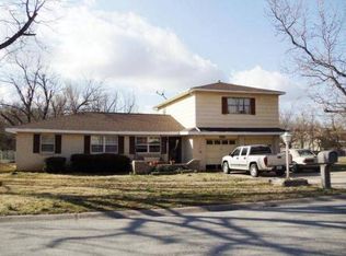 308 Golf Rd, Webb City, MO 64870