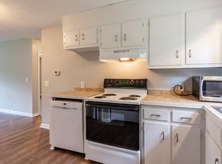 8810 Springfield Rd, Soddy Daisy, TN 37379